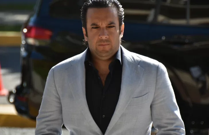 Jochy Gómez falsifica documento para impugnar a través de ADOCCO licitación de licencias de conducir